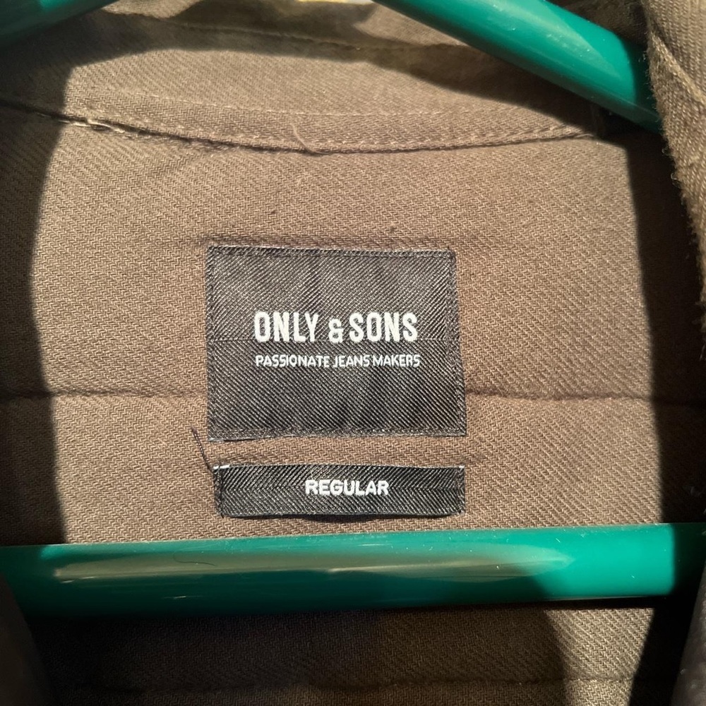 Men’s Shacket - Picture 3 of 3